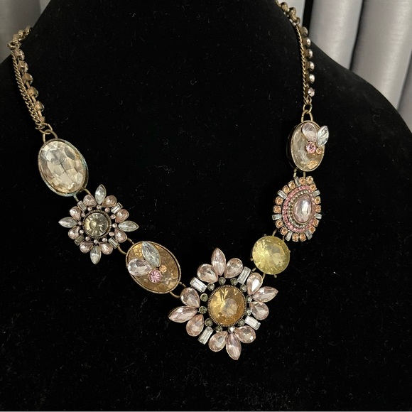 Vintage Mixed Crystals Necklace - Picture 7 of 7